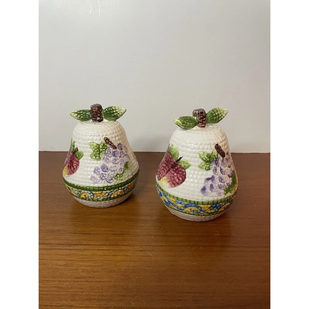 Vintage Pear Shaped Textured Salt and Pepper Shakers Fruit Design Jay Imports